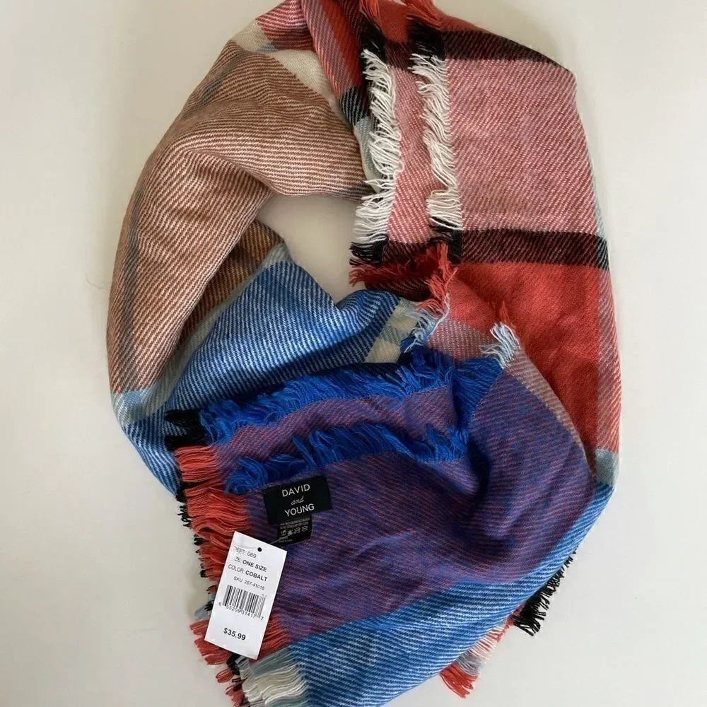 NWT David and Young Scarf